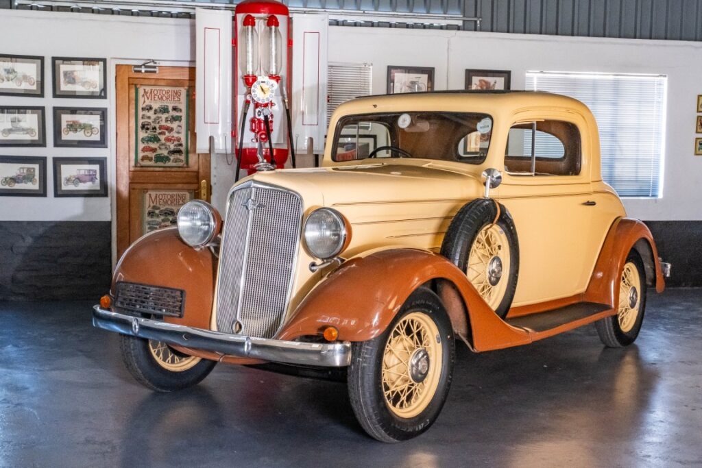 1934-Chev-DC-Master-Coupe