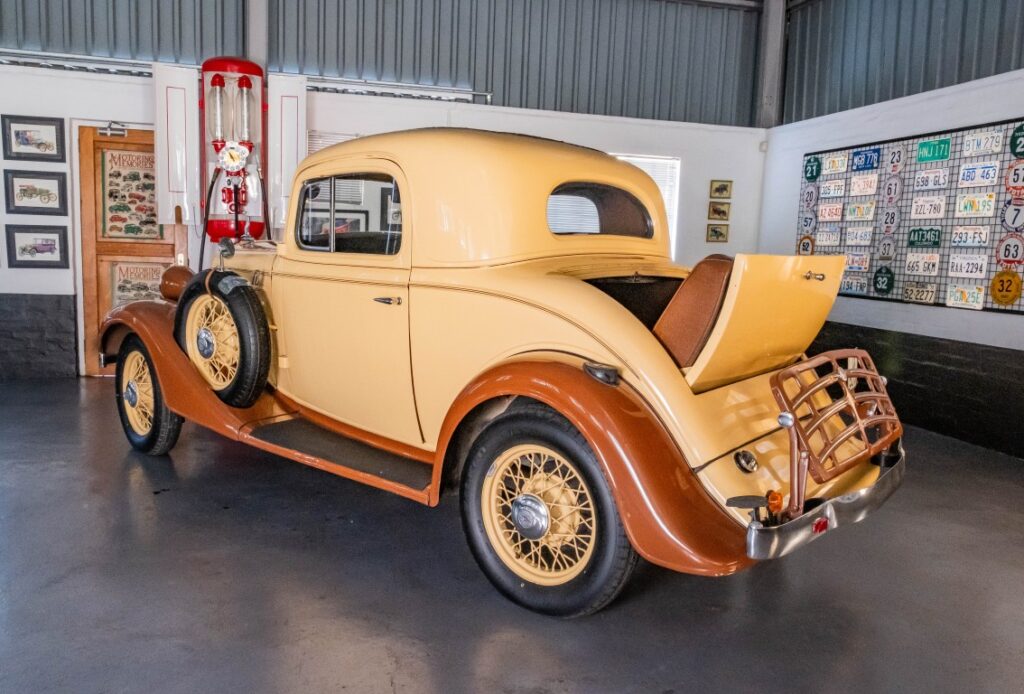 1934-Chev-DC-Master-Coupe